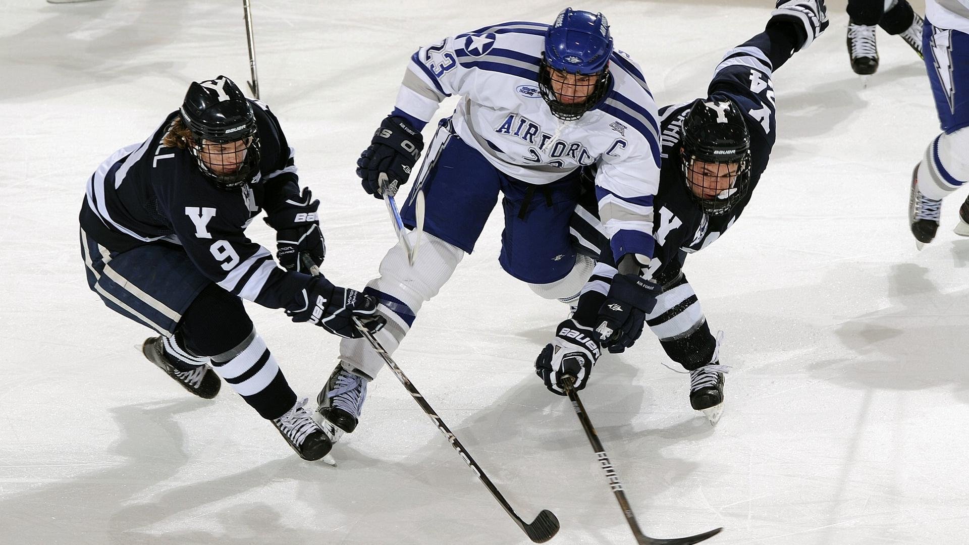 奥运周期关键战之夜，莱奥关键时刻站出来