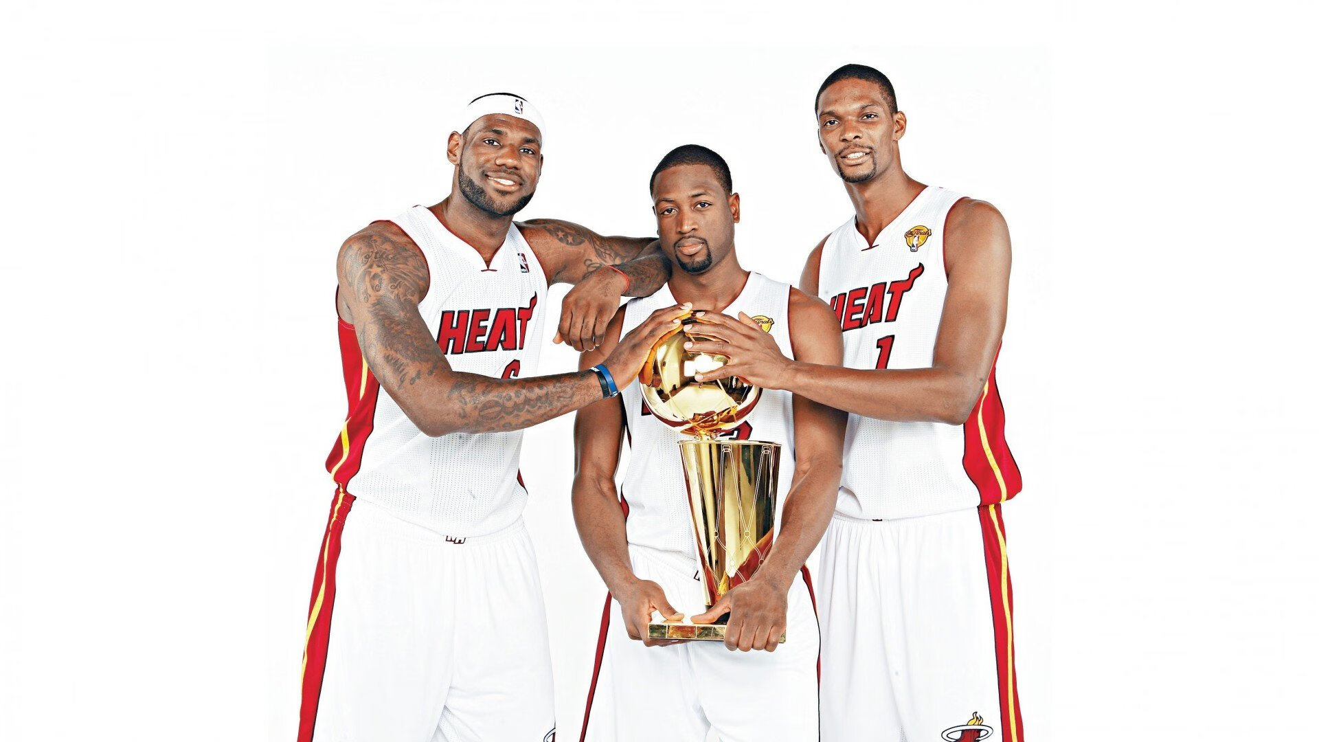 迪亚斯爆发破僵局，南非连续得分压制卡塔尔晋级在望