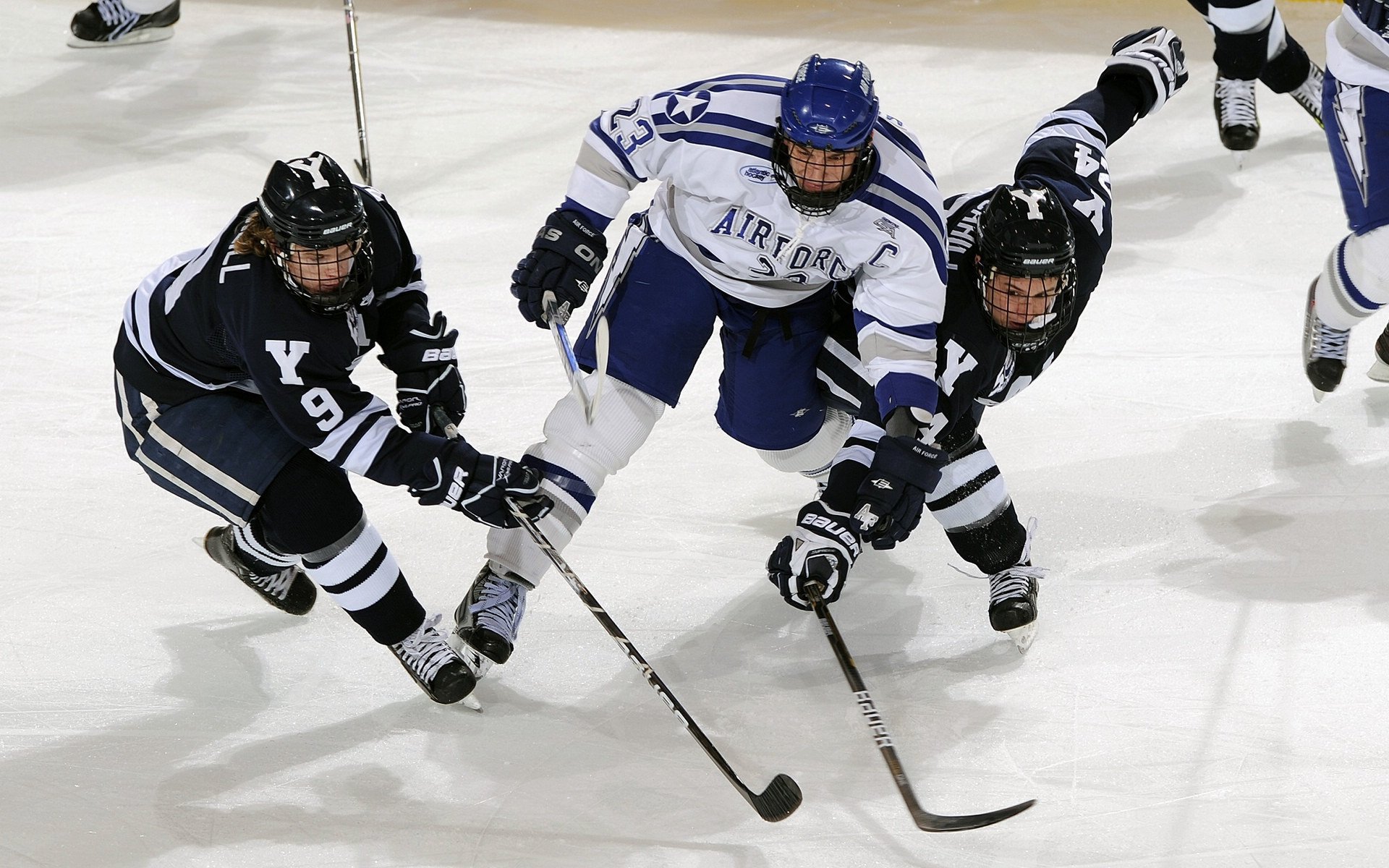 绿茵上的冰与火,哈兰德防守端的锁链如何冻结阿森纳的进攻