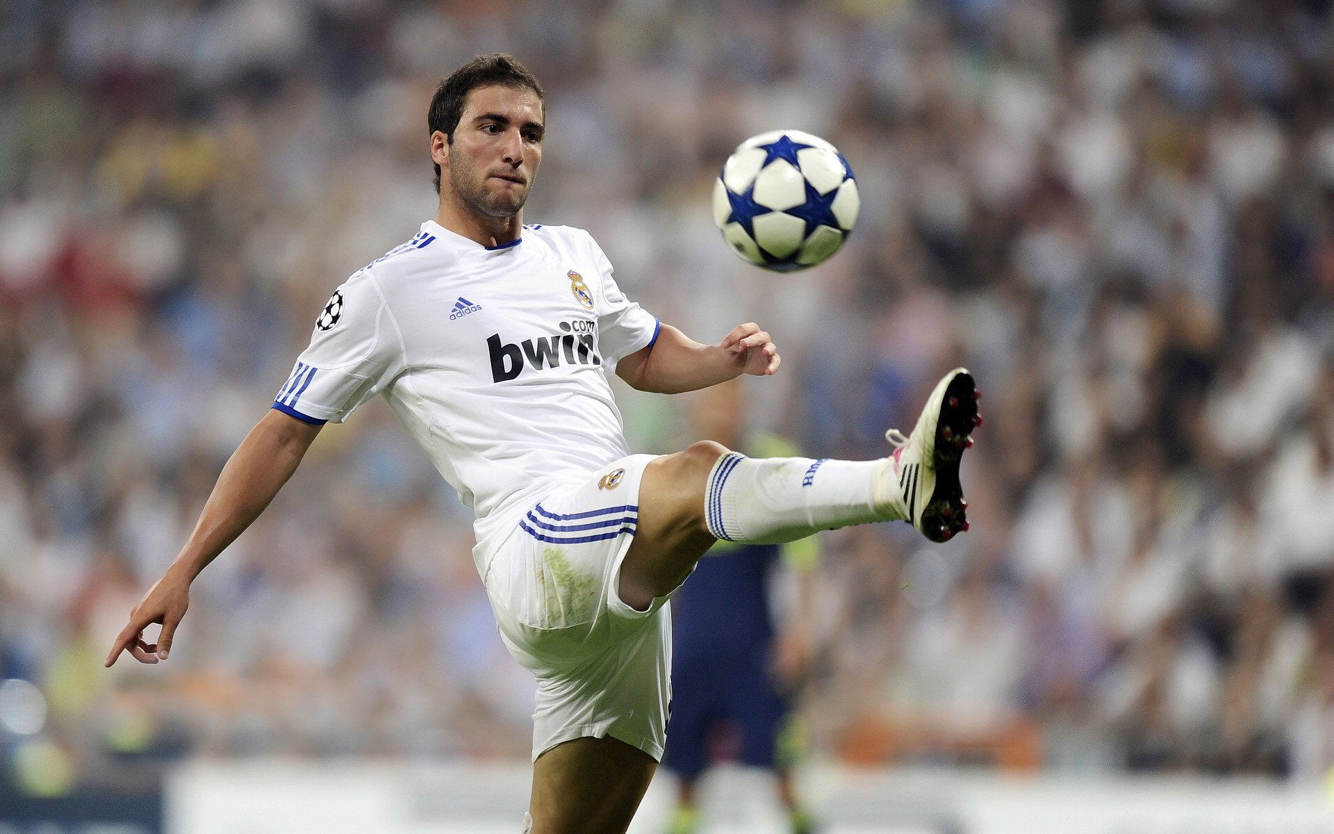 火力全开！亚特兰大抢七鏖战力压皇家社会，晋级之路尽显黑马本色